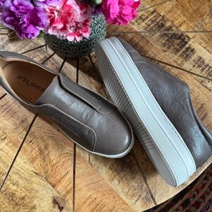 J/Slides Noel slip-on platfrom sneakers Size 7.5